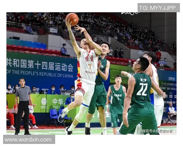 金士顿城与墨尔本骑士的激烈对决揭示了足球战术的新趋势与挑战