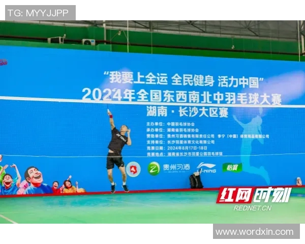 南方钢铁与北方星激战正酣比分揭晓精彩瞬间回顾与分析 南方钢铁与北方星激战正酣比分揭晓精彩瞬间回顾与分析