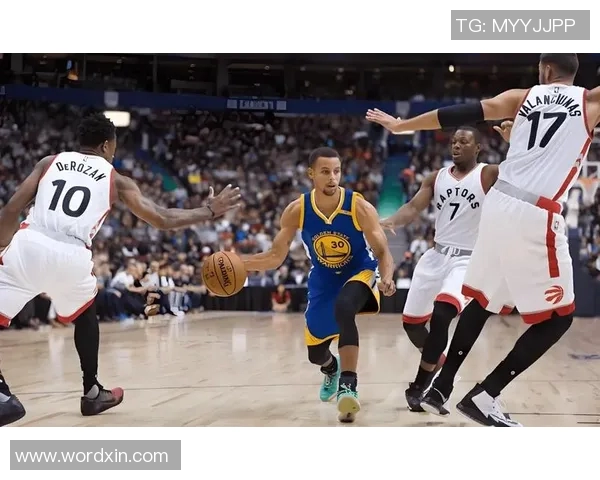 NBA勇士与猛龙对决各场比分回顾及精彩瞬间分析